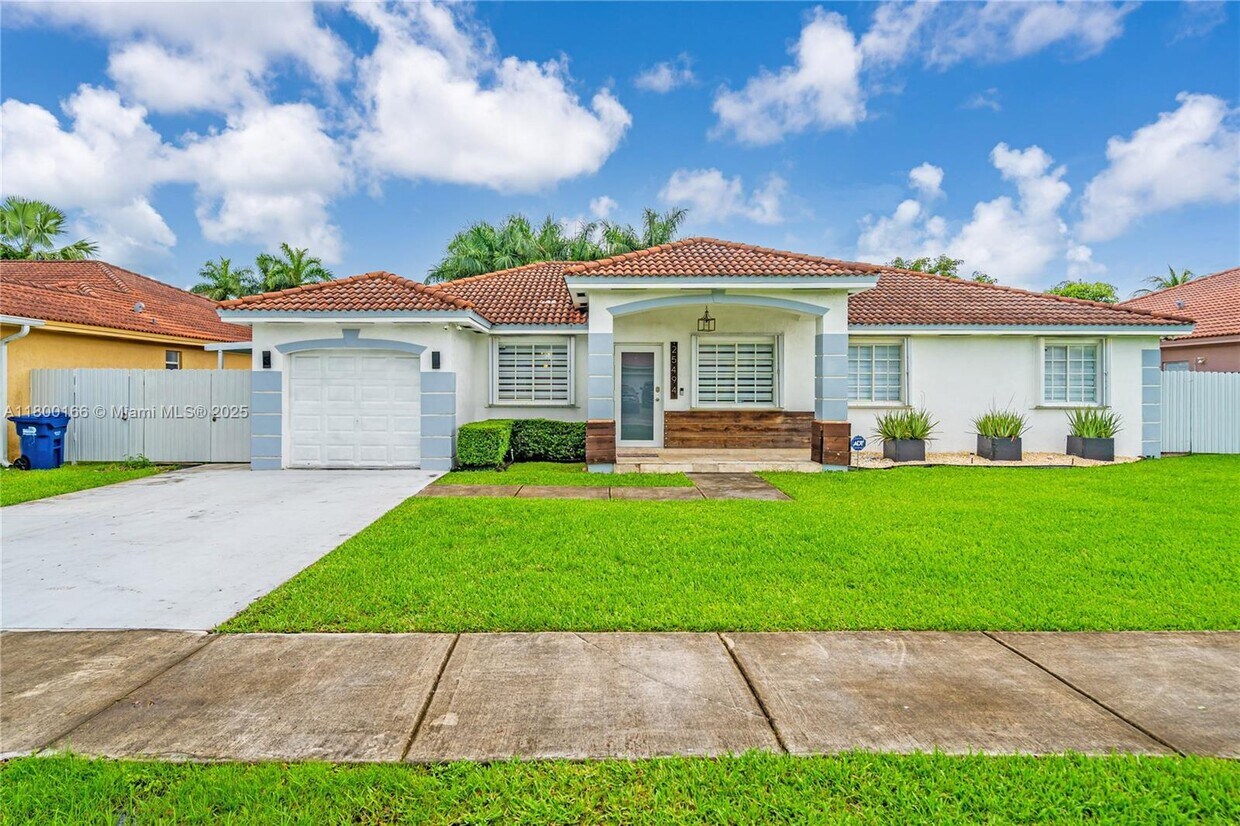 Foto principal - 25494 SW 122nd Pl