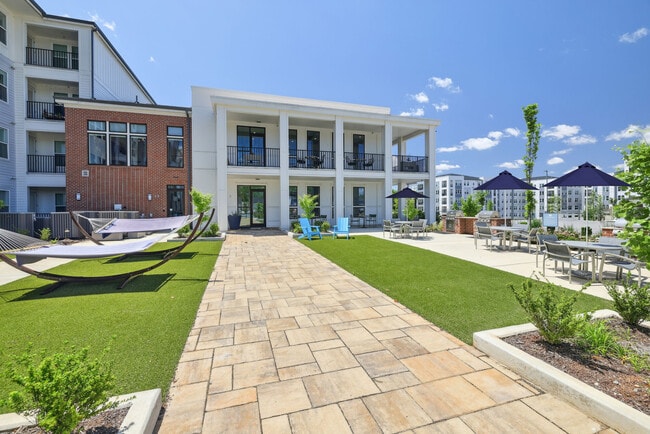 Foto del edificio - Mosby Bridge Street