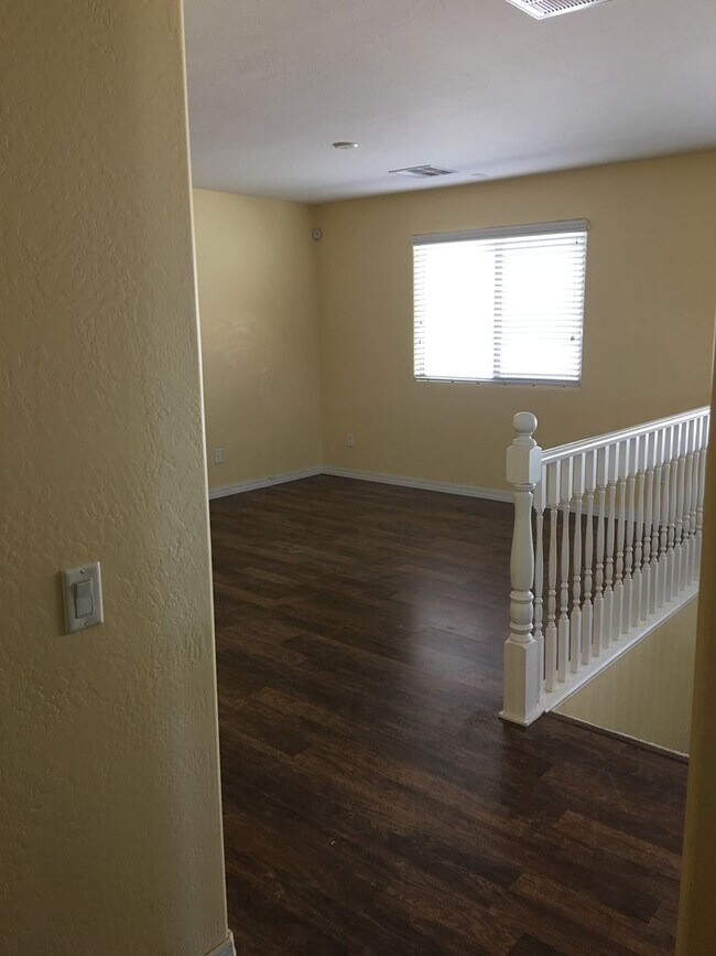 Foto del edificio - 3 bedroom home with loft and community pool