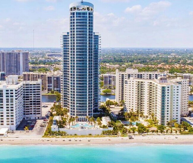 Foto del edificio - 3101 S Ocean Dr