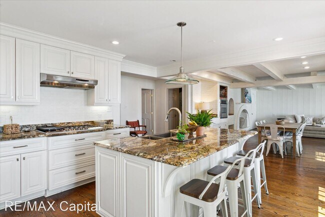 Foto del edificio - 4 br, 3 bath House - 1401 RIVERSEDGE ROAD