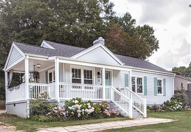 Building Photo - 12 Cool Springs Dr