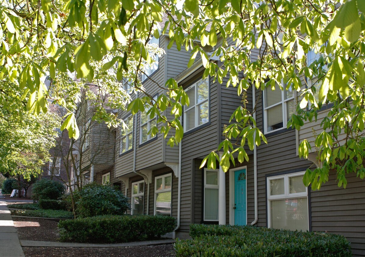 Foto principal - Pardee Townhomes