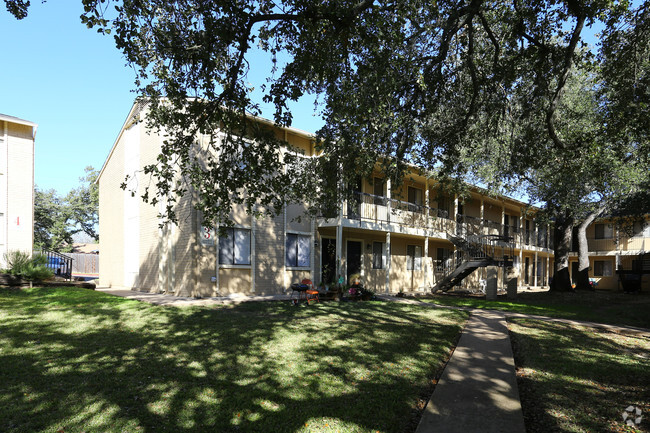 Building Photo - Southland Apartments