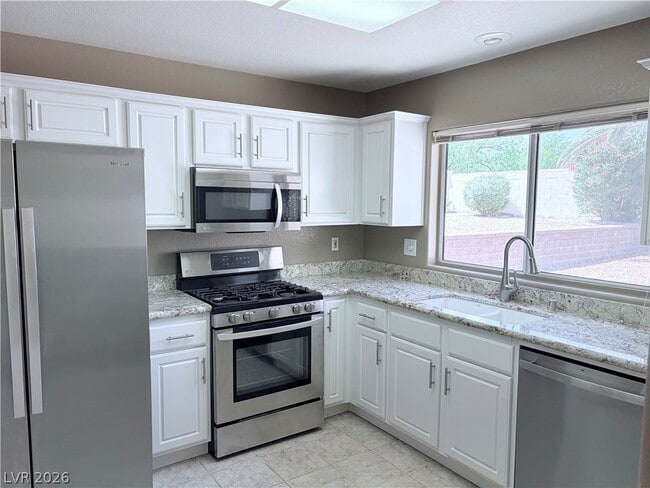 Building Photo - 9520 Ruby Hills Dr