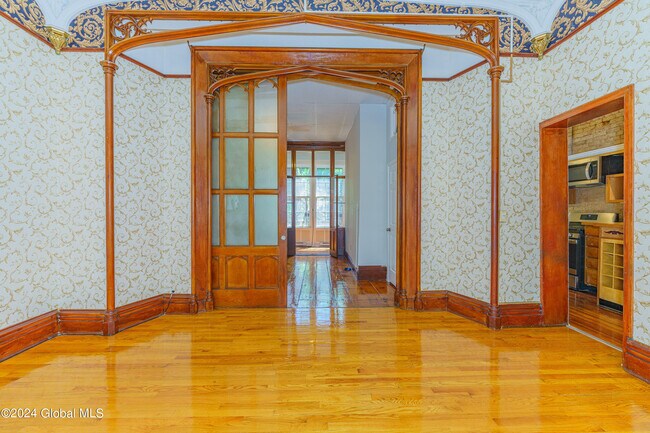 Foto del edificio - 10 Madison Pl