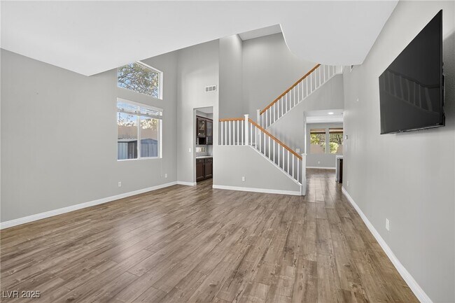Foto del edificio - 670 Canfield Point Ave