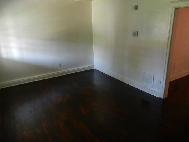 Foto del edificio - 5111 St Louis Ave