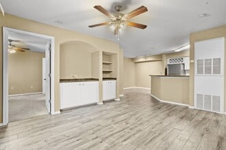 Building Photo - 826 Camargo Way