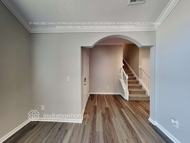 Foto del edificio - 2625 Fairstone Ave