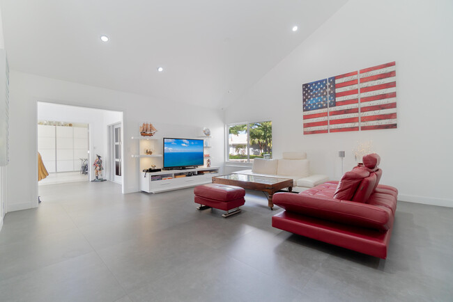 Foto del edificio - 1220 Parkside Ave