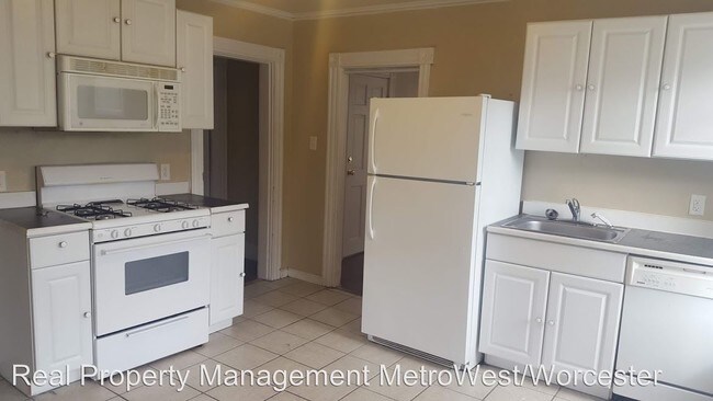 Foto del edificio - 16 Fairview Rd