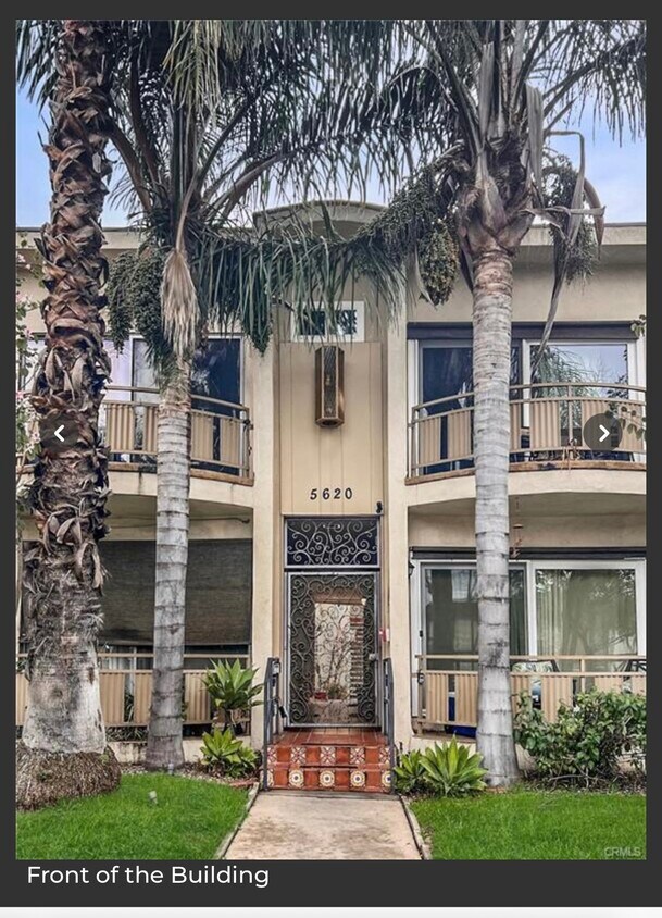 Foto principal - 5620 Woodman Ave