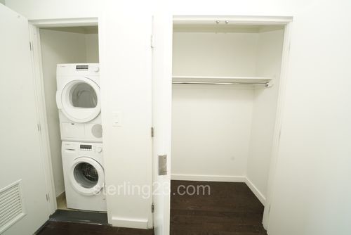 Foto del edificio - 1215 Broadway
