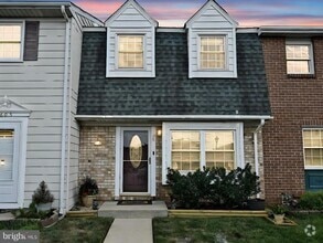Building Photo - 9603 Baron Pl