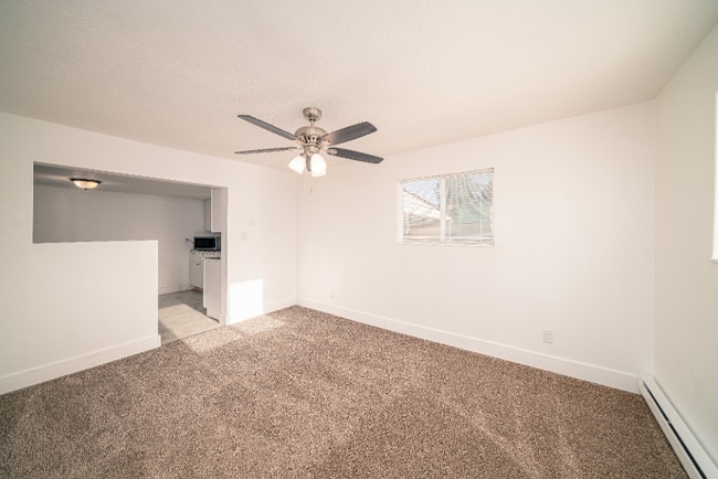 Building Photo - 5615 N 3100 W