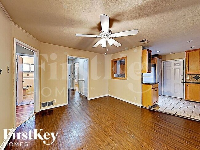 Building Photo - 13630 Onyx Ln
