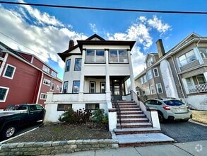 Building Photo - 24 Clyde Rd