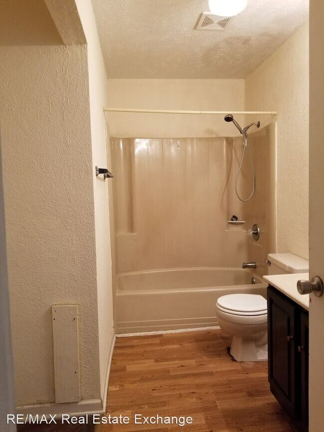 Foto del edificio - 3 br, 1.5 bath House - 9872 NC Hwy 72 East