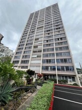Building Photo - 1310 Heulu St