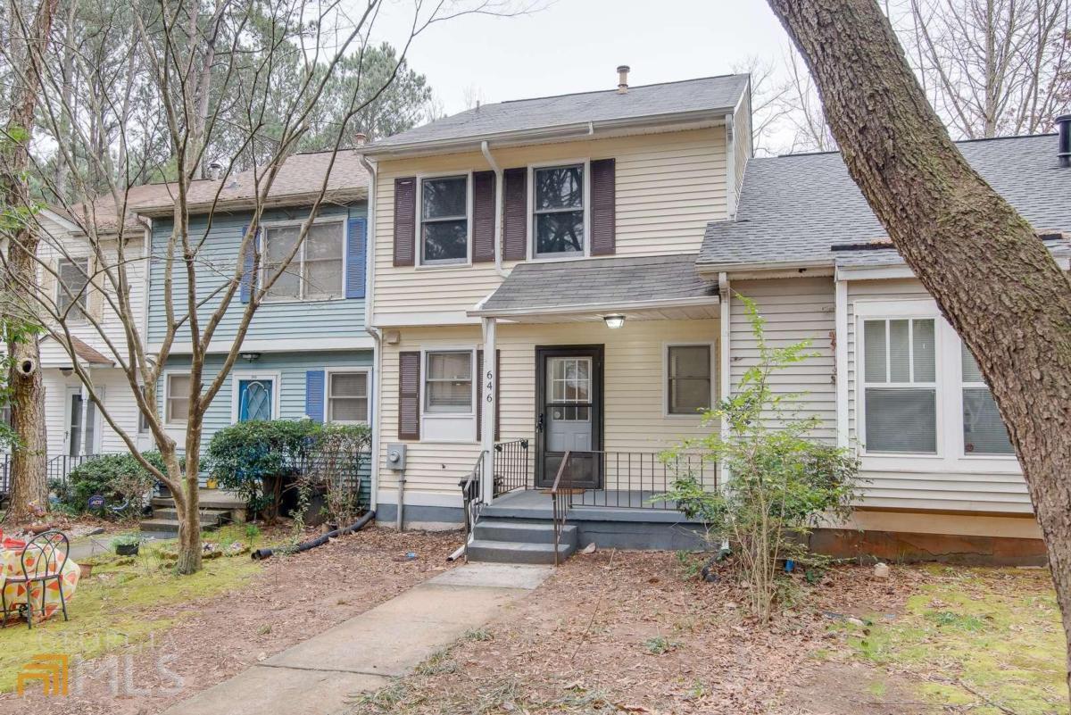 Foto principal - 646 Stratford Rd