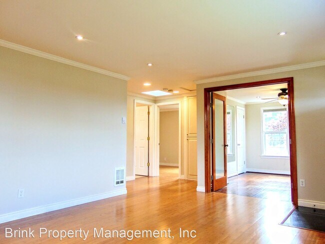 Building Photo - 3 br, 1 bath House - 458 Grandey Way NE