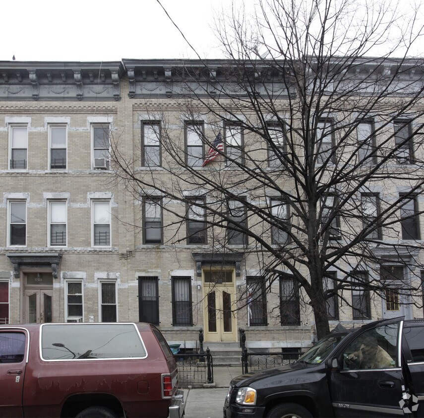 Foto del edificio - 1711 Stanhope St