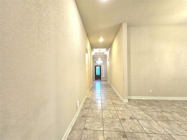 Building Photo - 18723 Bene Vista Dr
