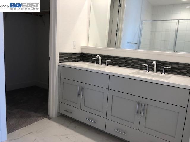 Foto del edificio - 7134 Regional St