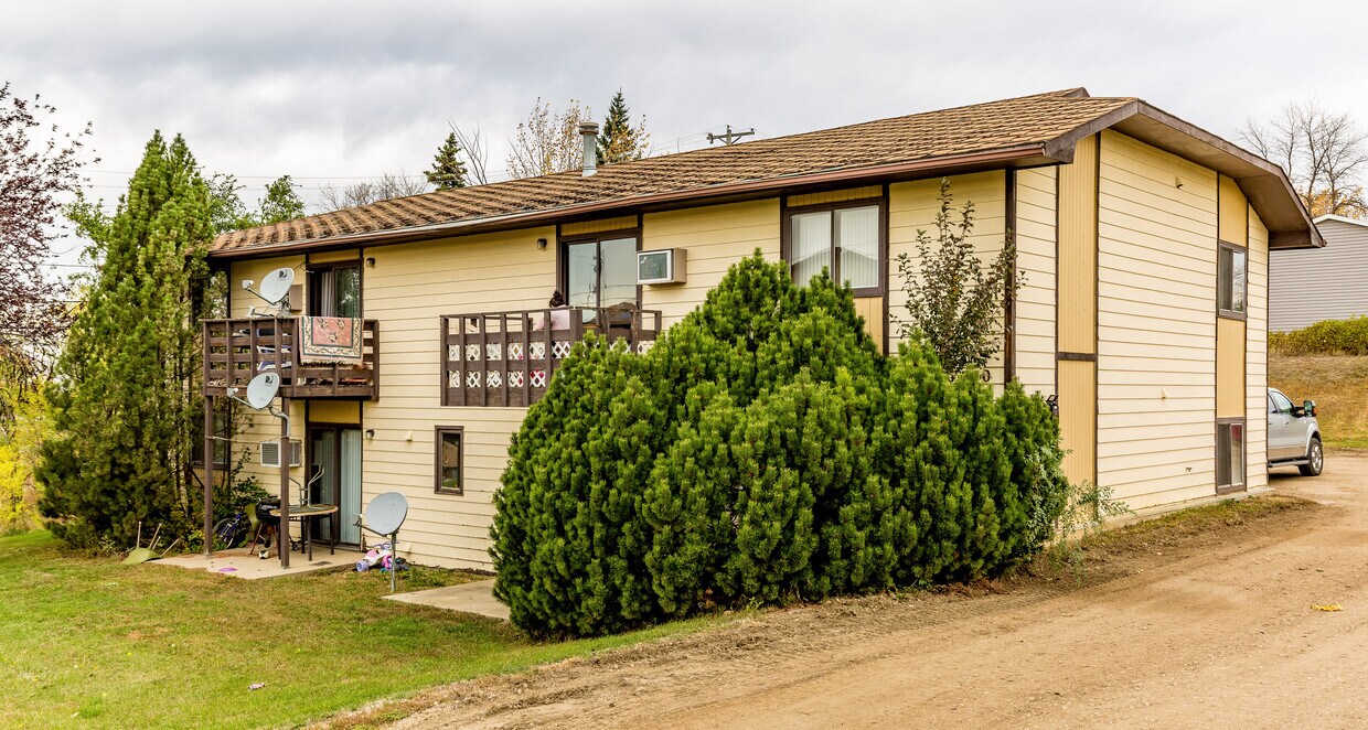 Primary Photo - 700 6th Ave SW
