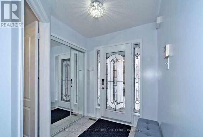 Building Photo - 20 National Pine Dr