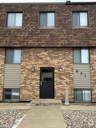 Building Photo - 671 24th St W