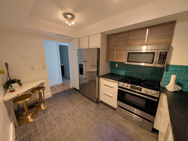 Foto del edificio - 2655 Collins Ave