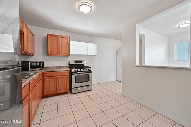 Foto del edificio - 3127 W Palo Verde Dr