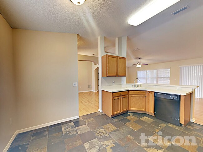 Foto del edificio - 3140 Byington Terrace