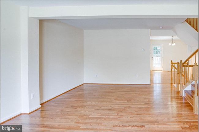 Building Photo - 12758 Silvia Loop