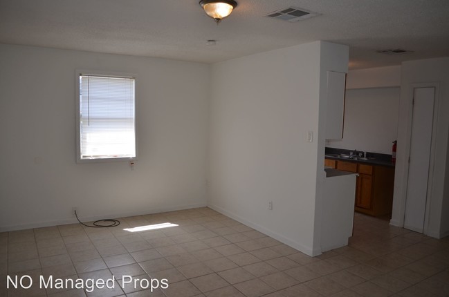 Building Photo - 3 br, 2 bath House - 7818 Bass St.