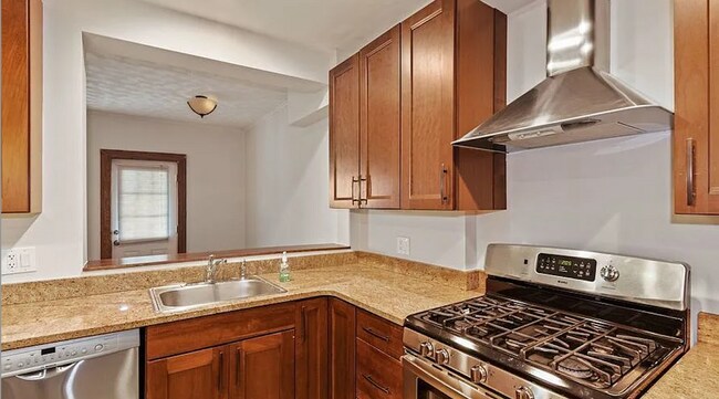 Foto del edificio - 4422 3rd St NW