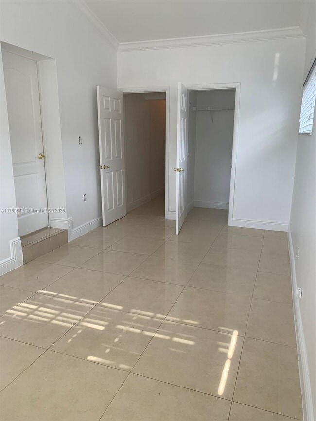 Foto del edificio - 1130 SW 73rd Ave
