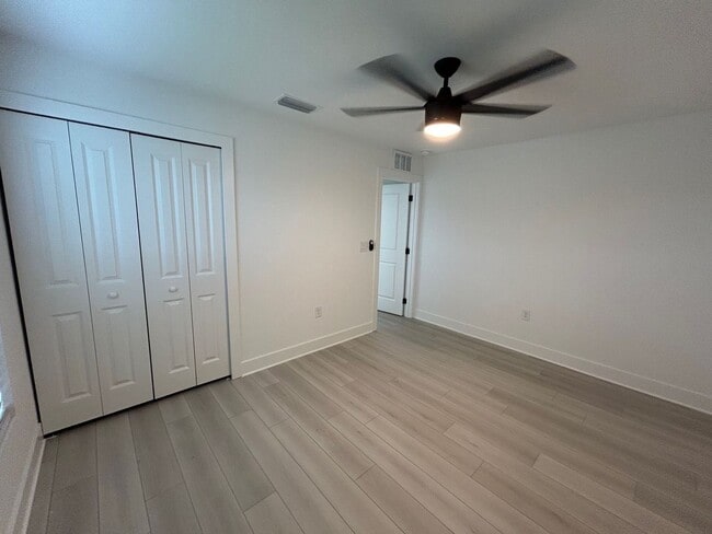 Foto del edificio - 19 NW 19th Terrace