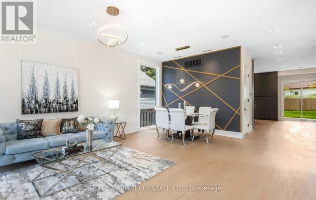 Building Photo - 55 Adanac Dr