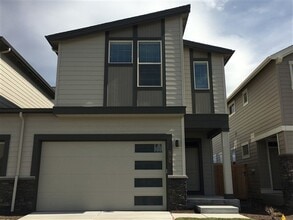 Building Photo - 63166-63166 NE Meridian Pl