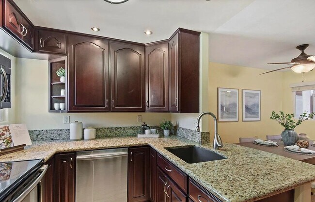 Foto del edificio - 2600 Torrey Pines Rd