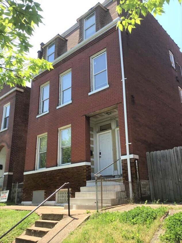 3925 Pennsylvania Ave, St. Louis, MO 63118 House Rental in St. Louis