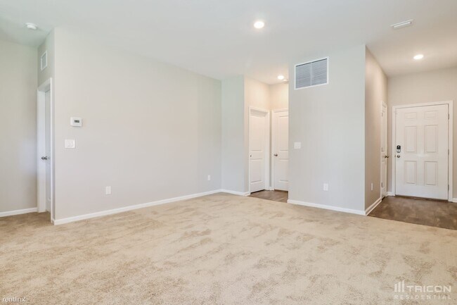 Foto del edificio - 34871 Daisy Meadow Loop