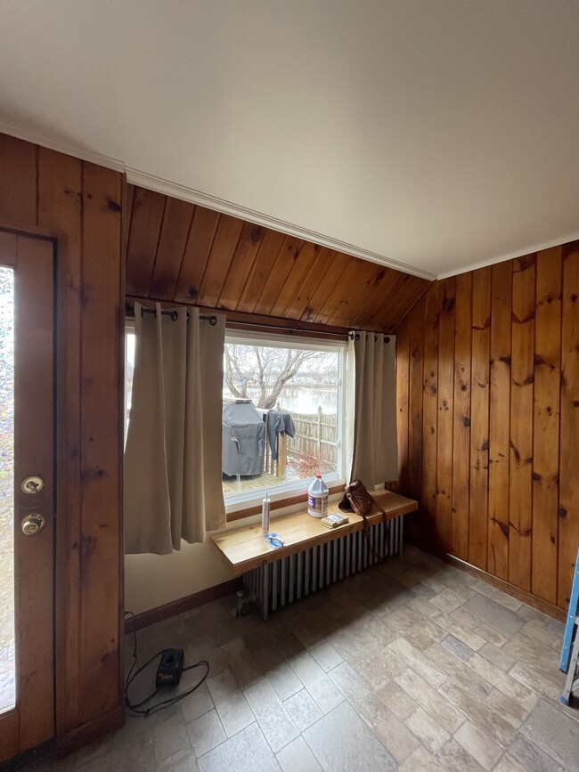 Building Photo - 797 1st Ave