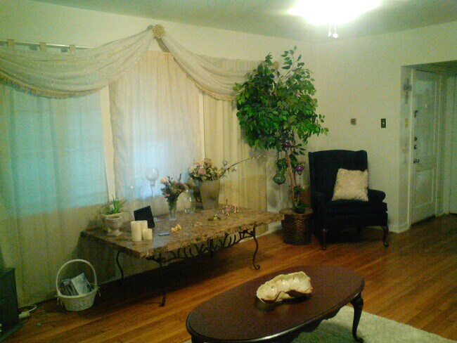 Foto del edificio - 2118 Wilson