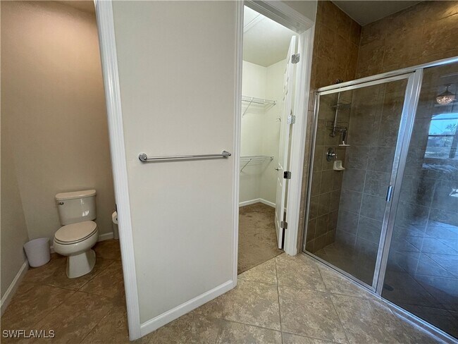 Foto del edificio - 7631 Jacaranda Ln