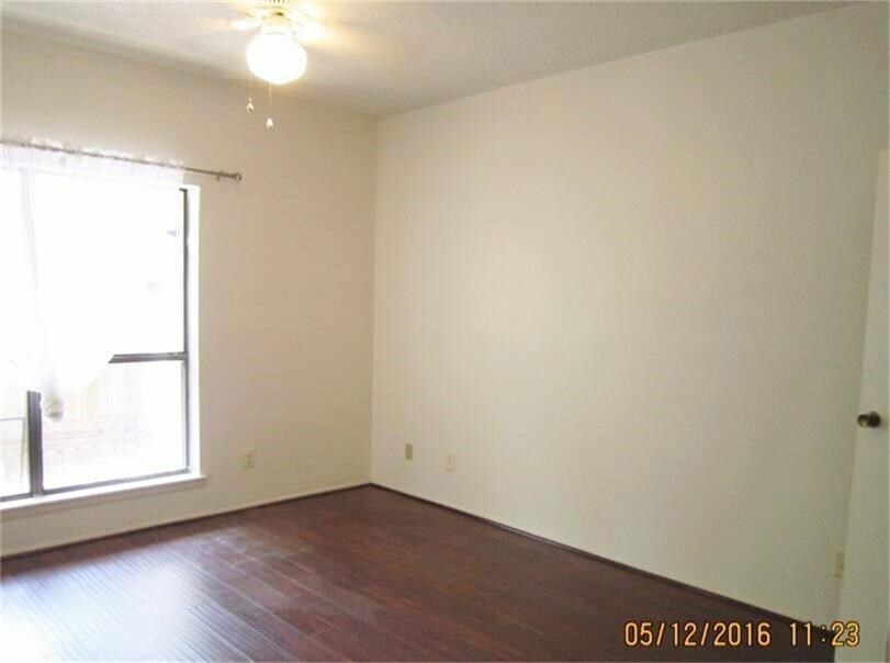 Foto del edificio - 7900 N Stadium Dr