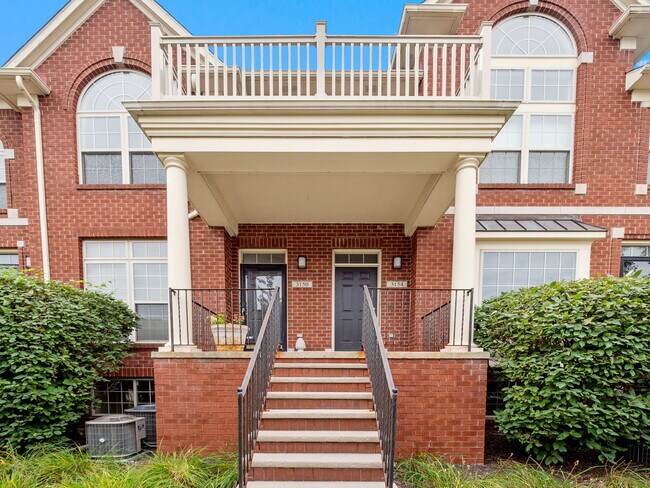 Building Photo - 3154 Camden Dr